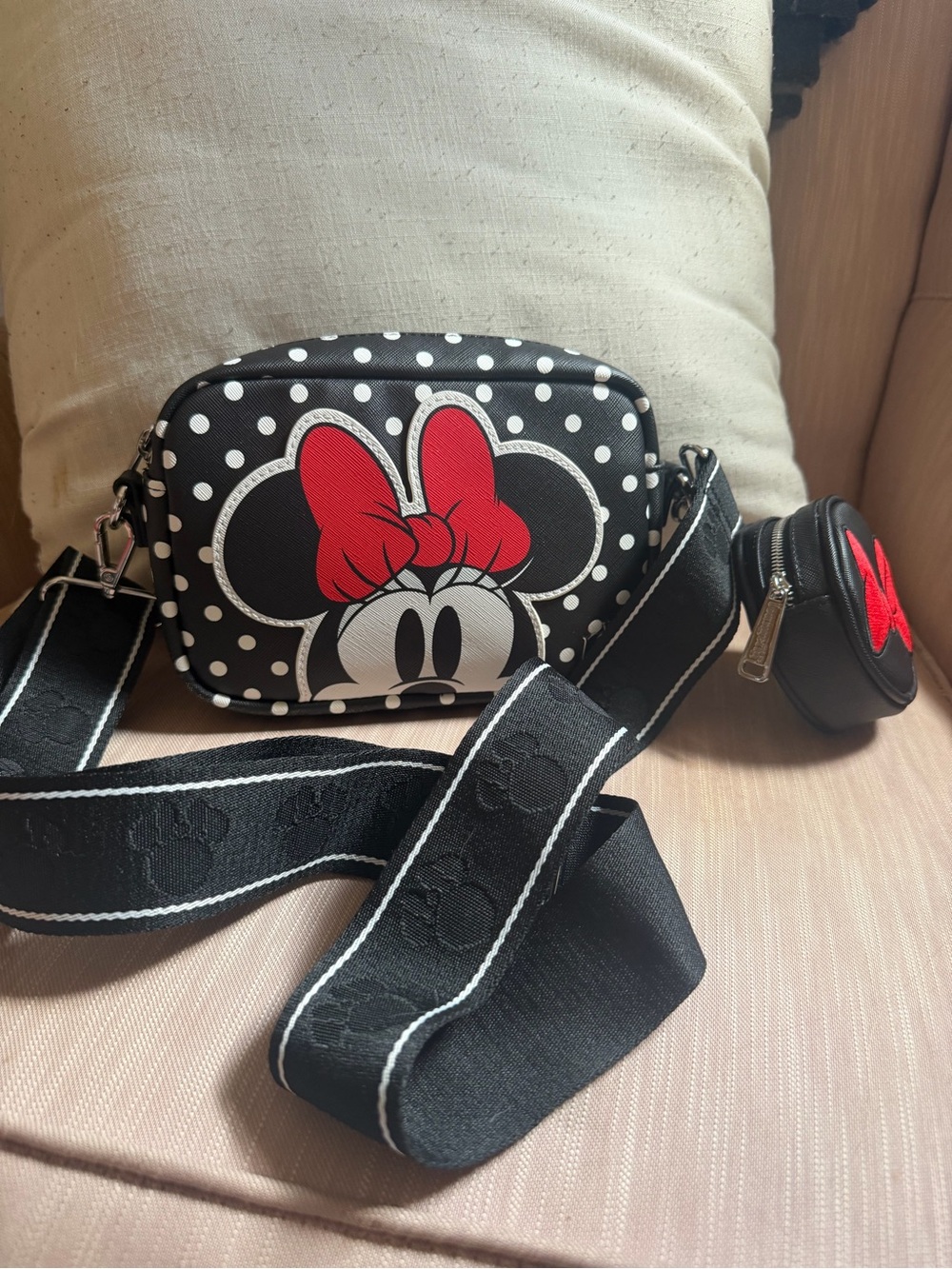 Disney Minnie Mouse Polka Dot Crossbody Bag in Black and Red